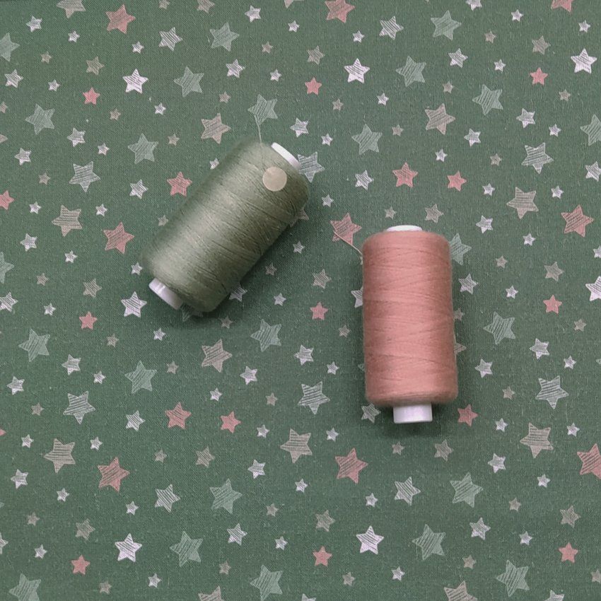 Estrellas E026 estrellas fondo verde