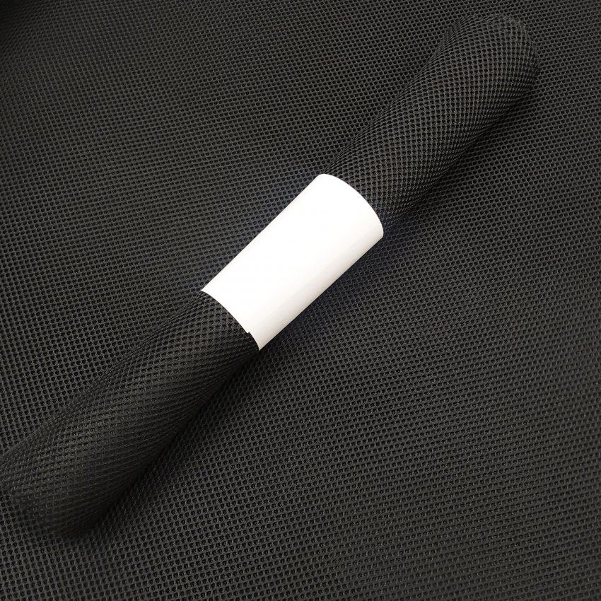 mesh 3d negro