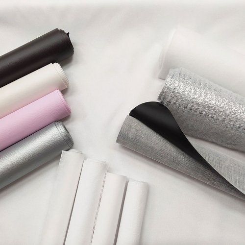 En qualsevol treball, comptar amb les eines adequades resulta fonamental per aconseguir els millors resultats. També a l’hora de cosir; per això, a El Racó del Punt i el Patchwork hem preparat una àmplia i variada selecció de complements de costura online, dissenyats per fer més fàcil i ràpid les teves tasques, a més de per aconseguir acabats perfectes. Dóna un cop d’ull al nostre catàleg d’accessoris i descobreix lo.
 