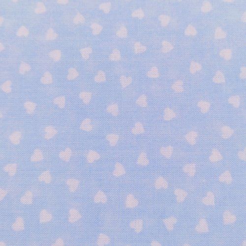 corazones blancos sobre azul v032